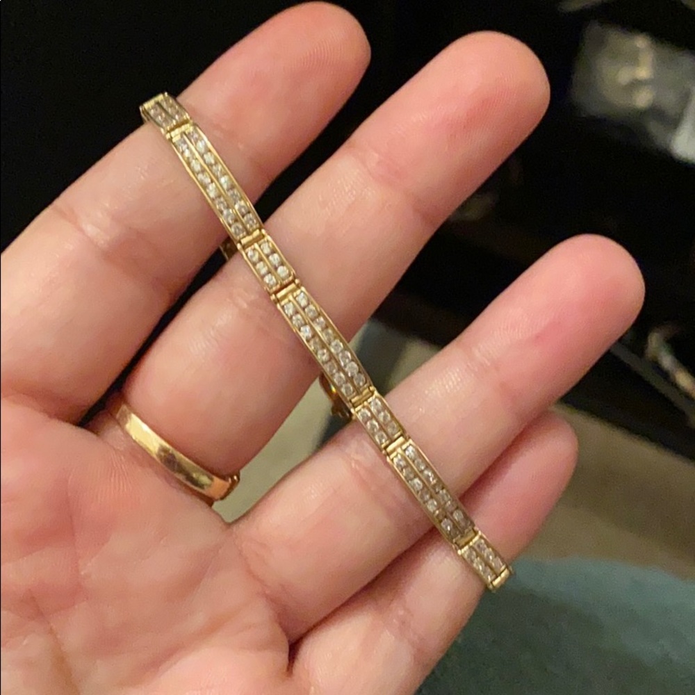 Gold bracelet